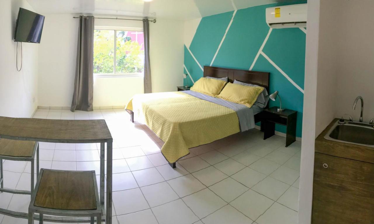 Dona Clara Vacation Apartments Oranjestad Ngoại thất bức ảnh